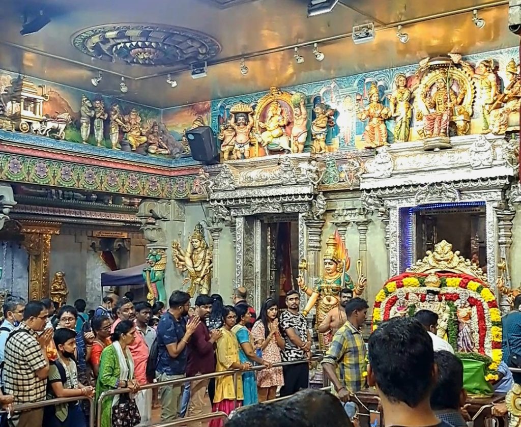 Culto en Sri Veeramakaliamman