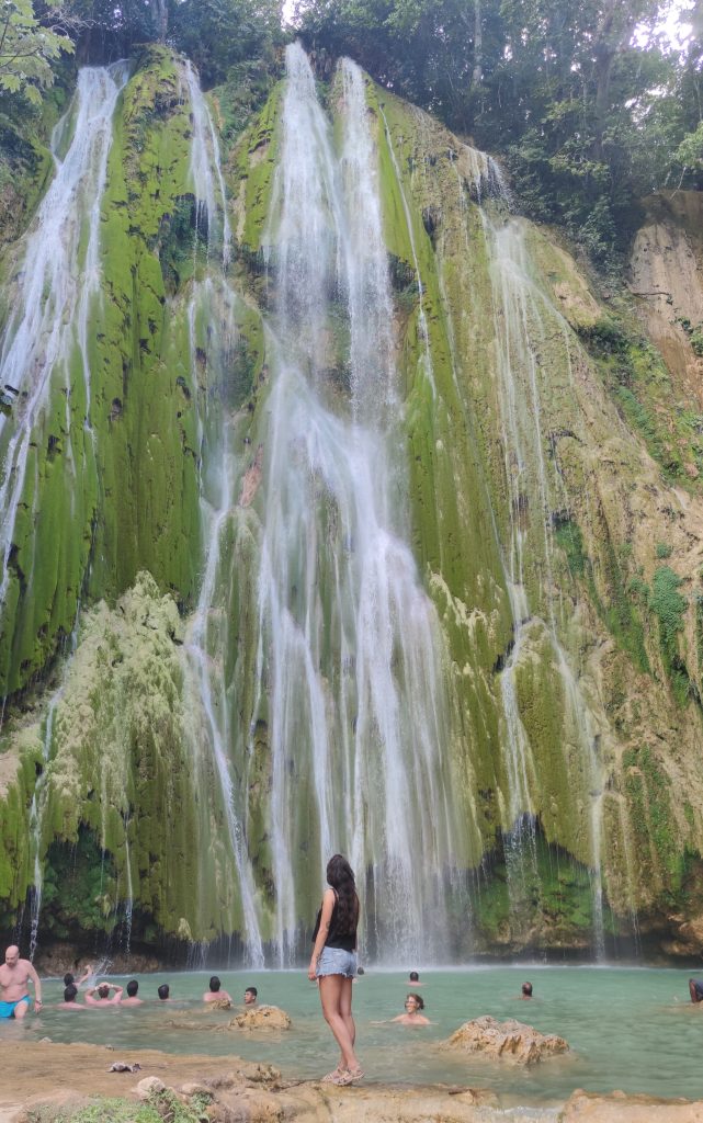 cascada salto del limon