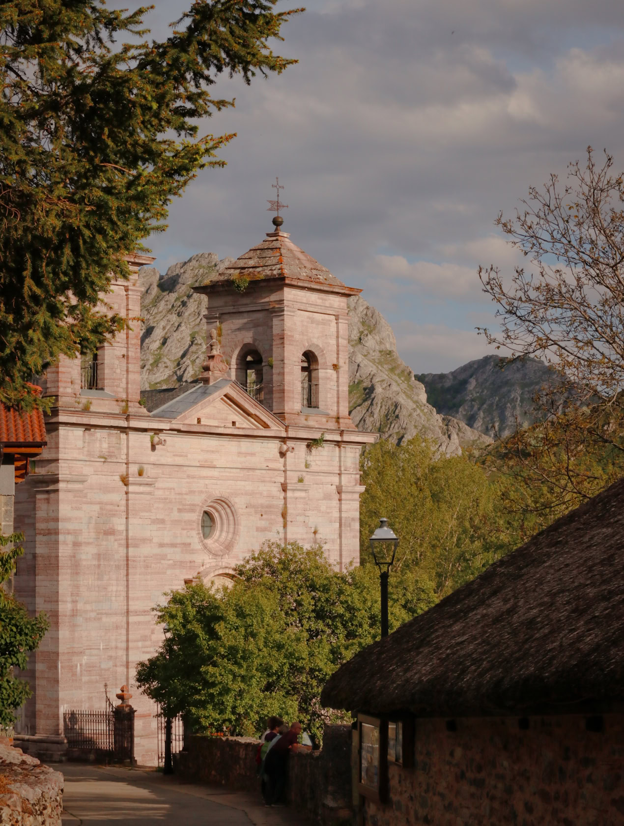 catedral de la montaña lois
