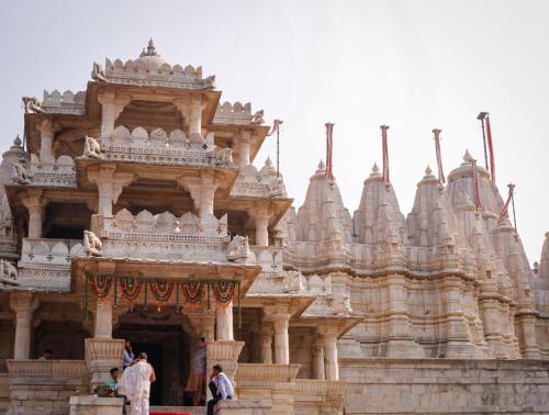 Fachada principal Ranakpur