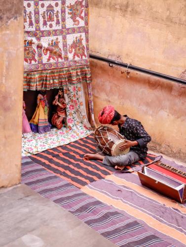 Musico tradicional Indio